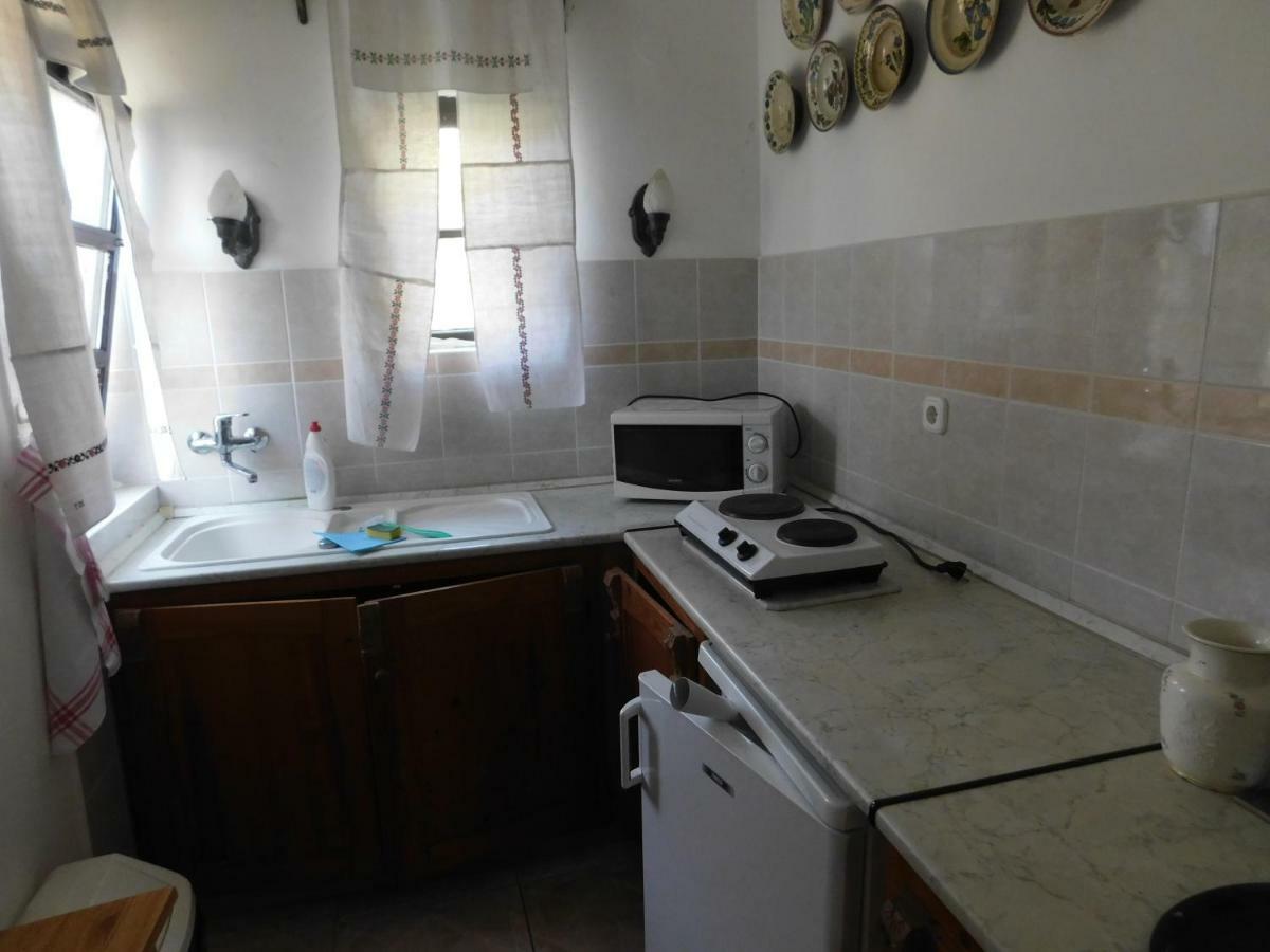 Babamuzeum Kis Apartman Tihany Exterior foto
